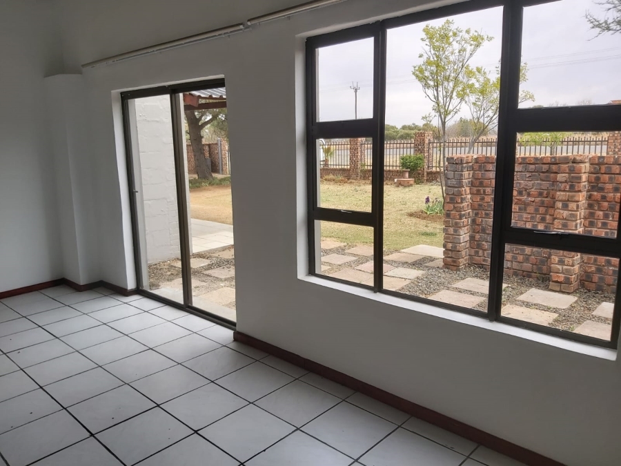 To Let 3 Bedroom Property for Rent in Roodewal Free State